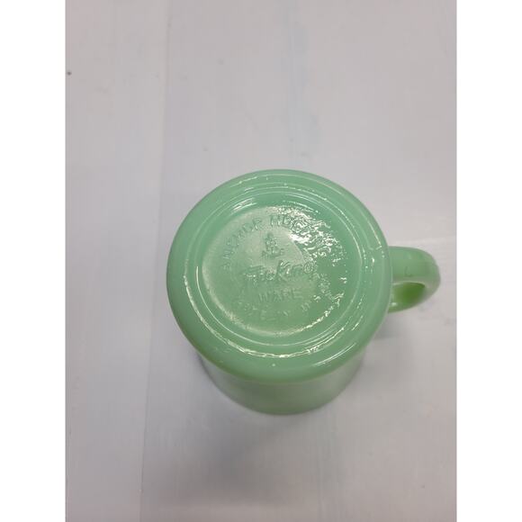 Vintage Mug Jadeite, Anchor Hocking Fire King Green, D Handle, Coffee Cup - Picture 3 of 4